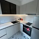 Pirin 30 2br In Citycenter فارنا