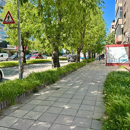 Pirin 30 2br In Citycenter شقة